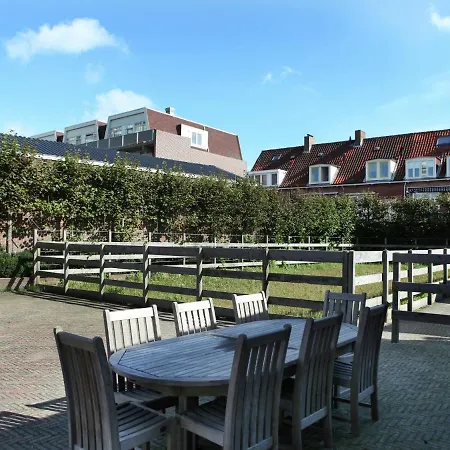 Serene Holiday In Aan Zee With Terrace *